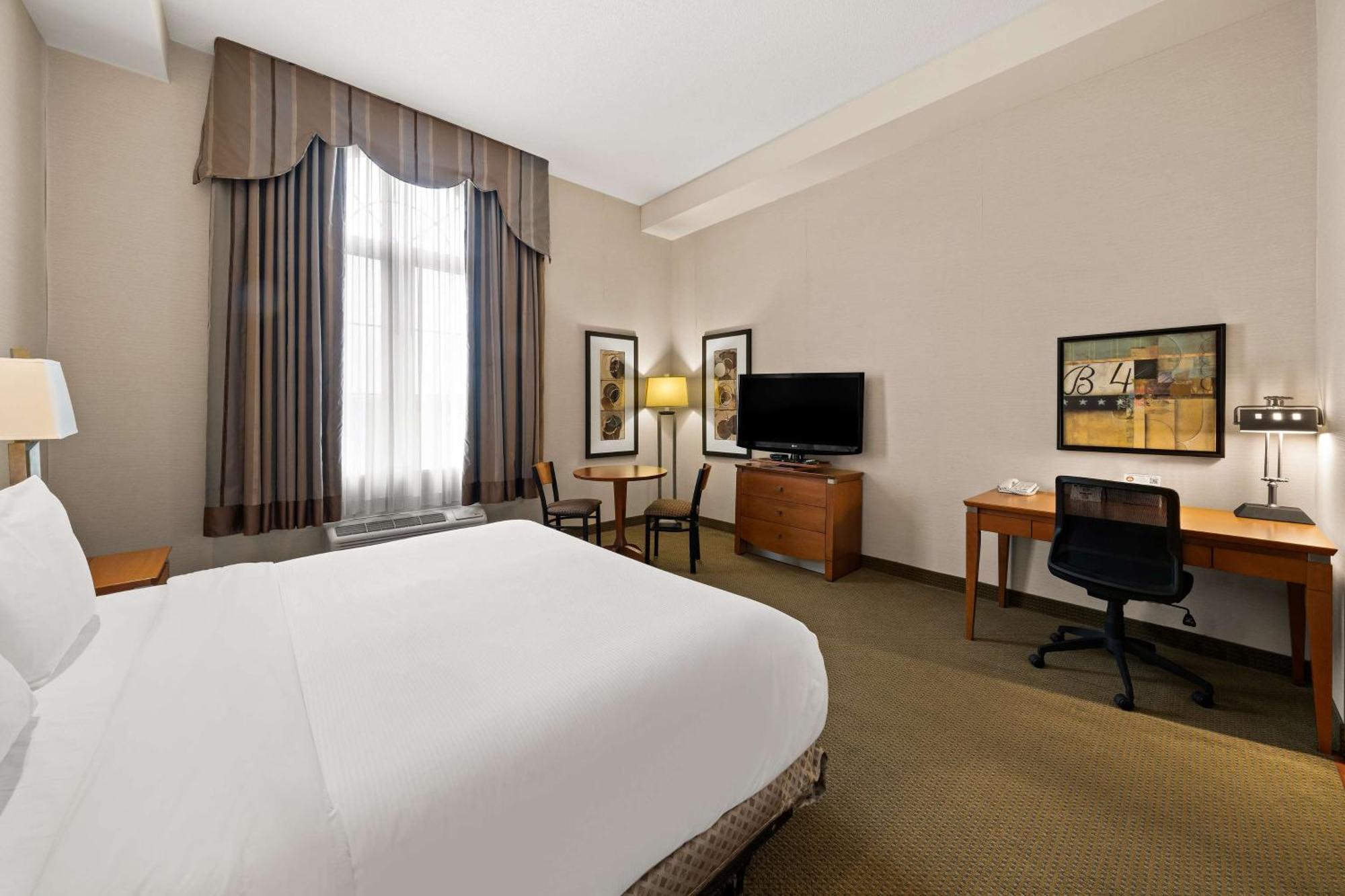 Best Western Plus Orangeville Inn & Suites Exterior foto