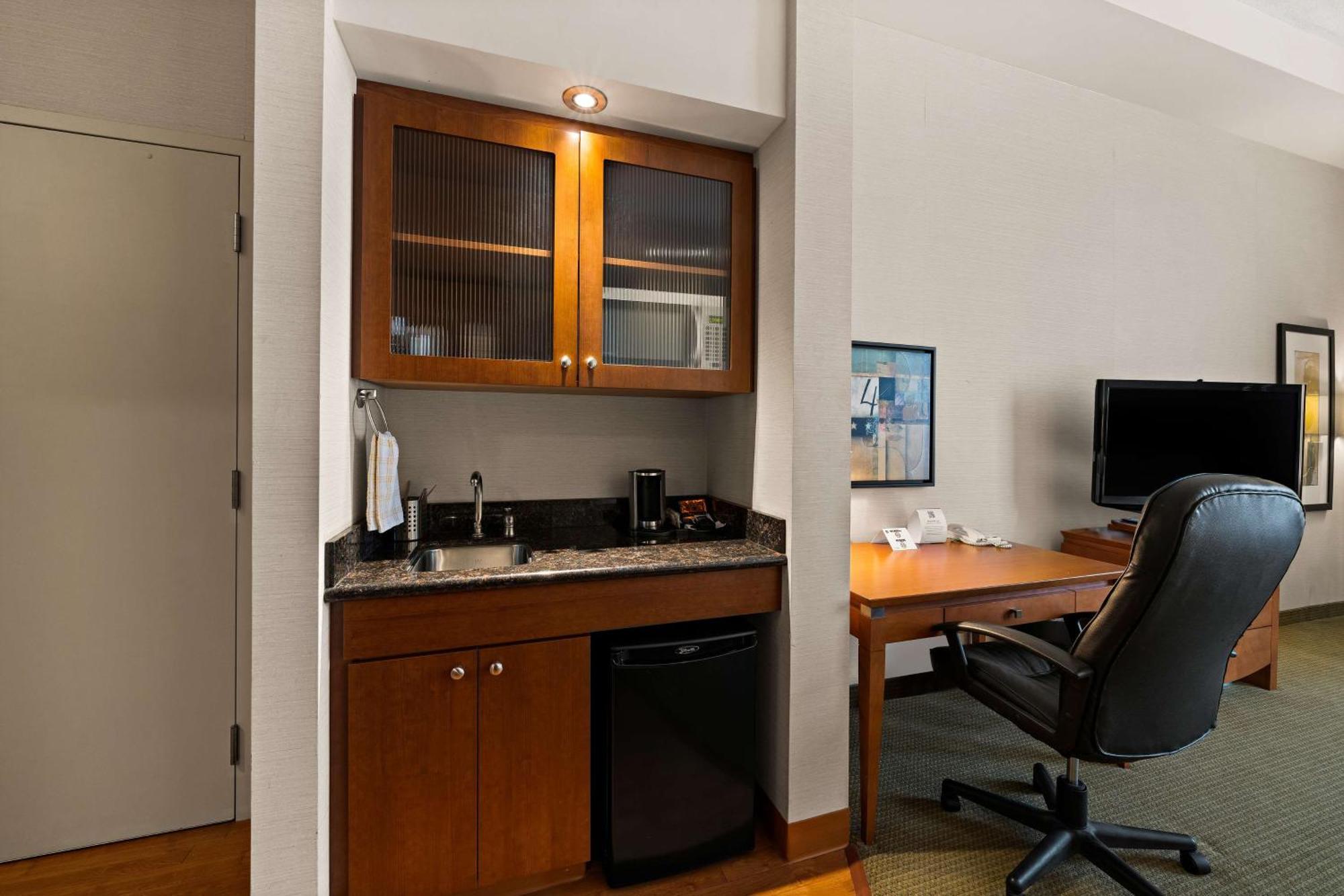 Best Western Plus Orangeville Inn & Suites Exterior foto