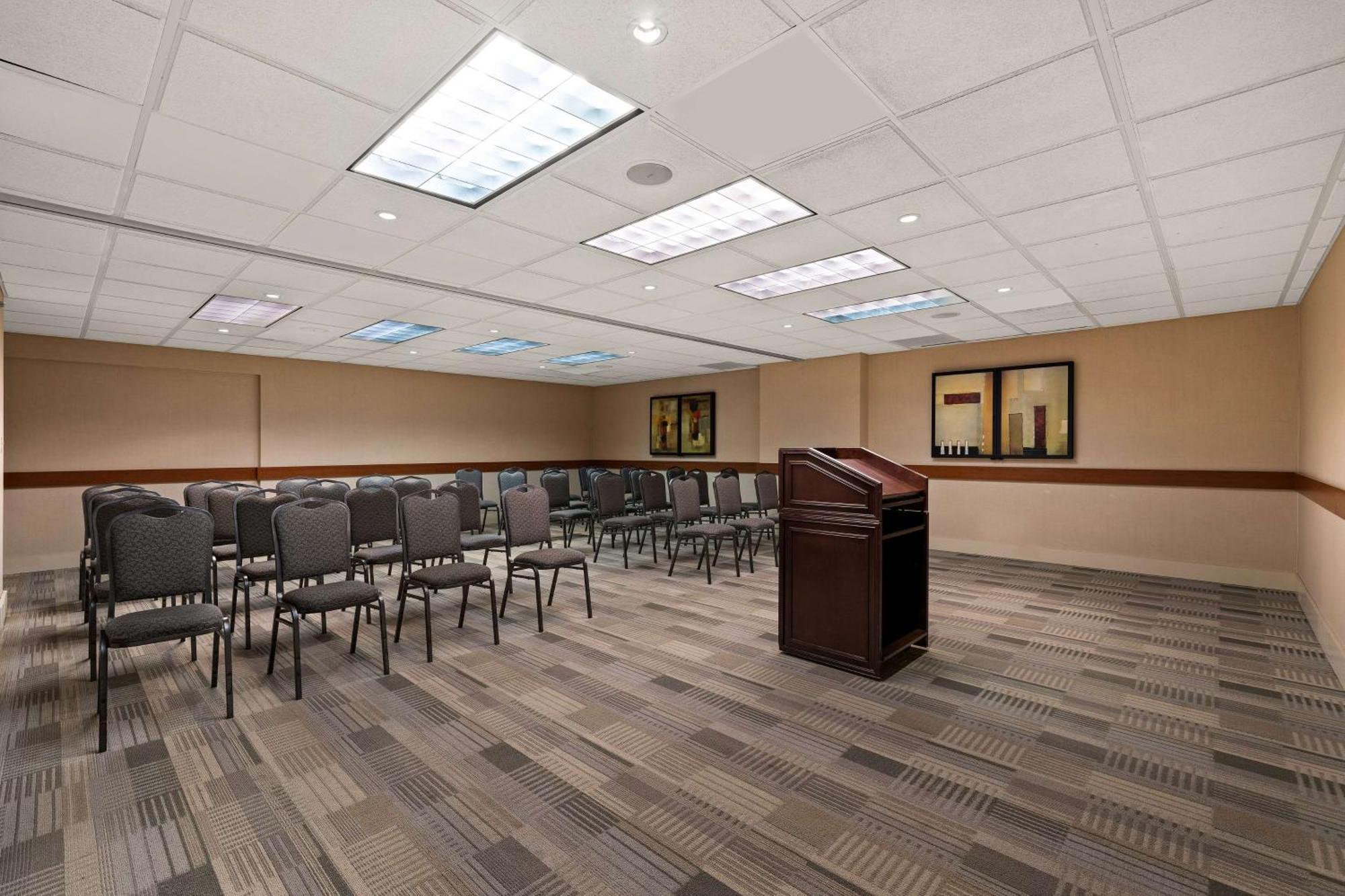 Best Western Plus Orangeville Inn & Suites Exterior foto